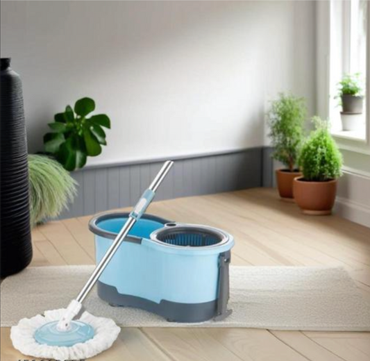 Floor cleaning mop with wheel bucket