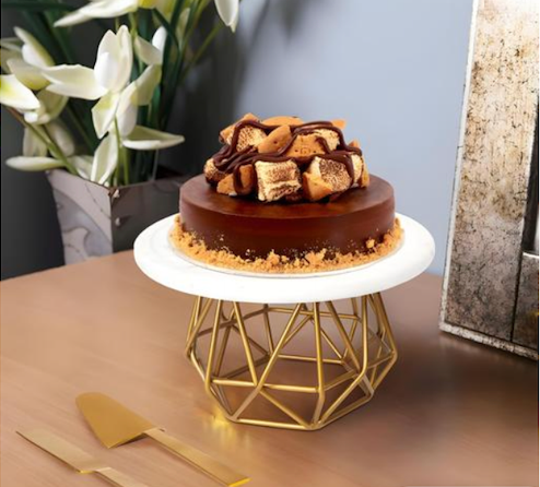 Cake stand