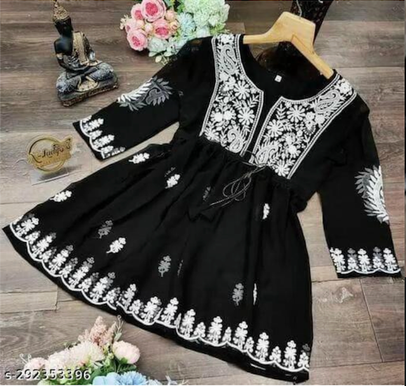 Black Kurti