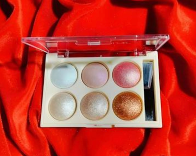 Highlighter Blusher Palette